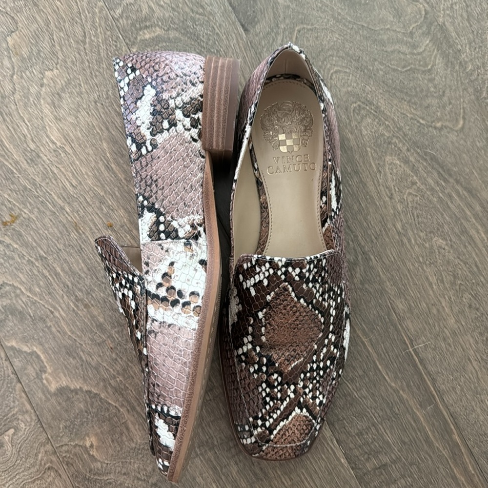 Vince Camuto Snake Print Flats - Brown and Black - Picture 4 of 7